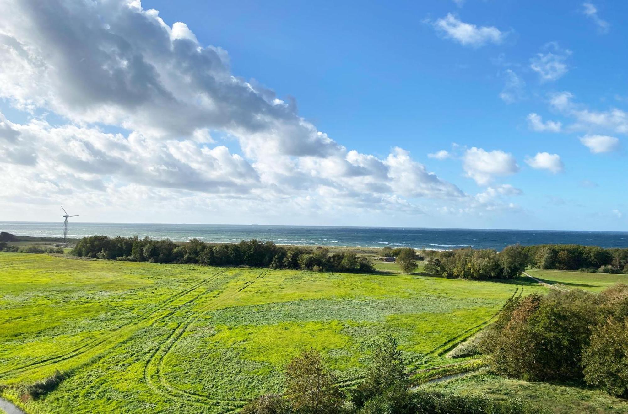 Ferienwohnung Ostseeblick Mit Balkon Wustrow  Εξωτερικό φωτογραφία